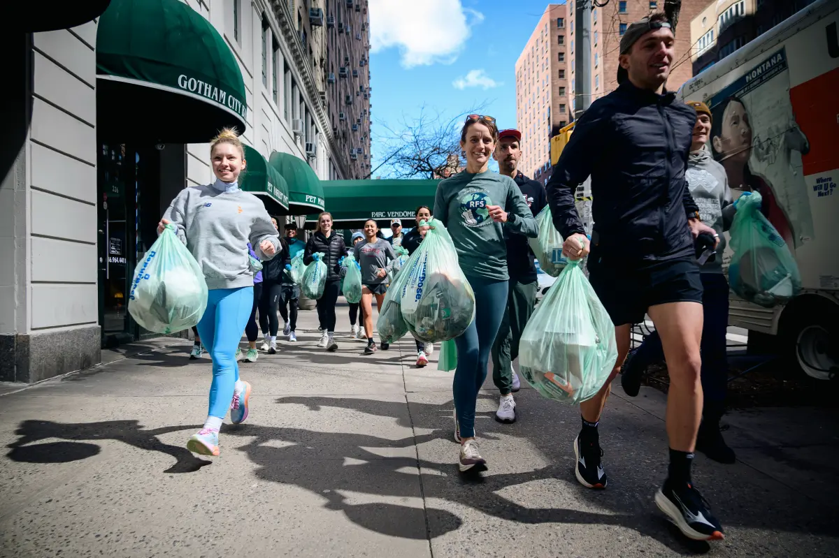 special | The 'plogging' fitness trend is taking over the dirty streets of New York City - and keeping people in shape